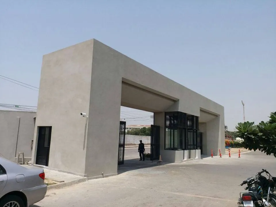 AOHS Gate